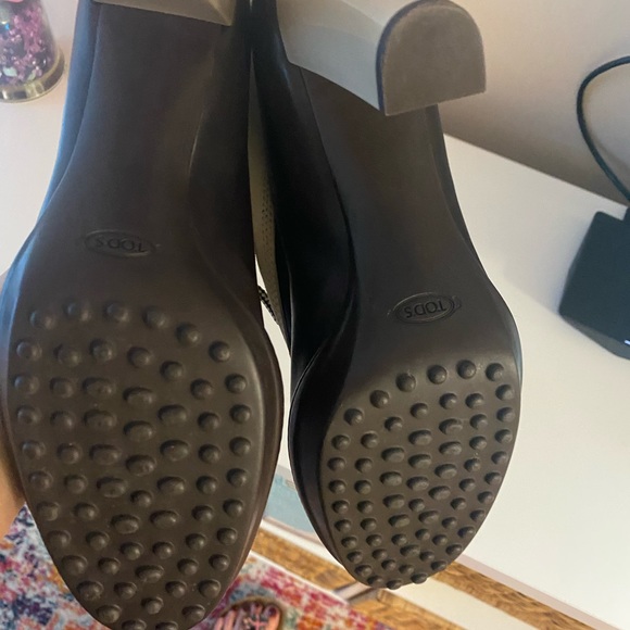 Tod’s leather/suede ankle booties, mint condition! - Picture 6 of 8